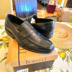 Black youth dress shoes size 5